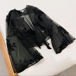 Amuse Society Black Rose Kimono